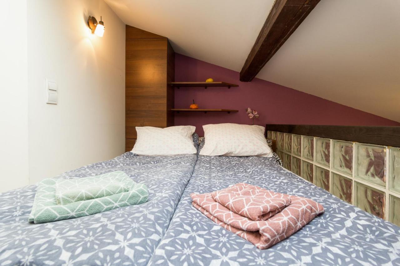 Apartamento Gorgeous Loft In Perfect Location! Cracovia Exterior foto